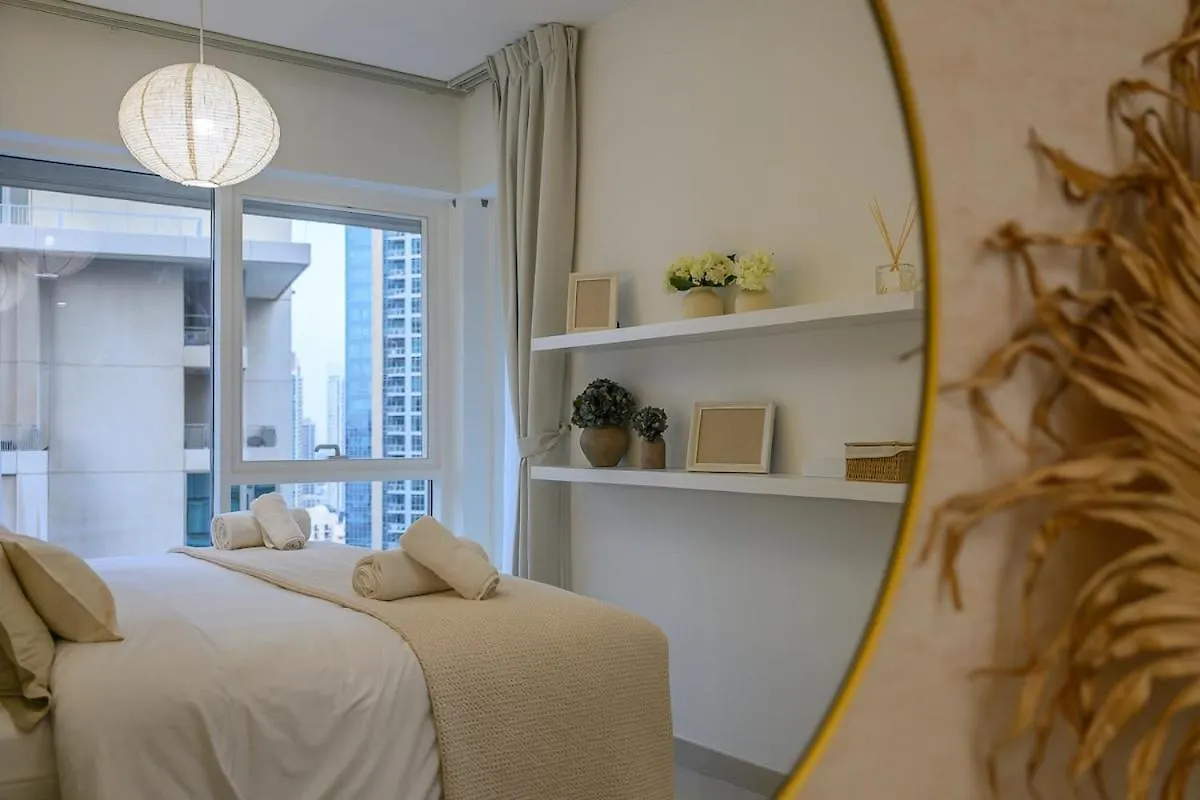 Luxury Apartment With Full Burj & Fountain Views Dubai